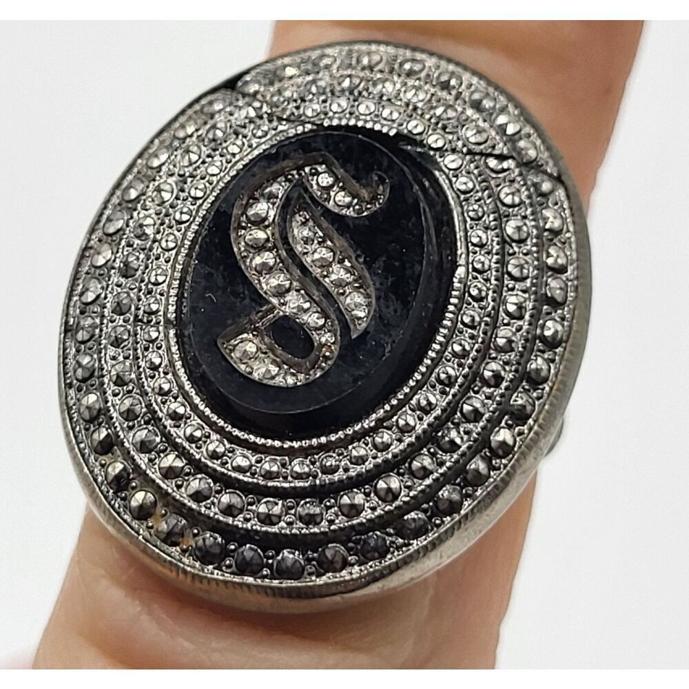 Antique Monogrammed "S" Marcasite Silver Metal alloy Size 5 Ring - cracked